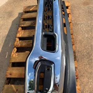 Used front bumper for Ram 3500 and Ram 2500 2019-2020, view 4