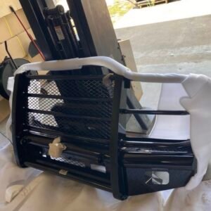 Used front bumper for Ford Super Duty 2017-2020, view 3