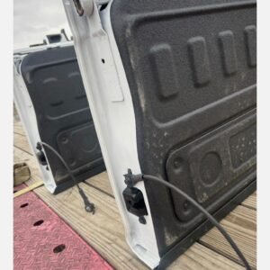 Used tailgate for GMC Sierra 4500, Sierra 3500 and Sierra 2500 2020-2024, view 4